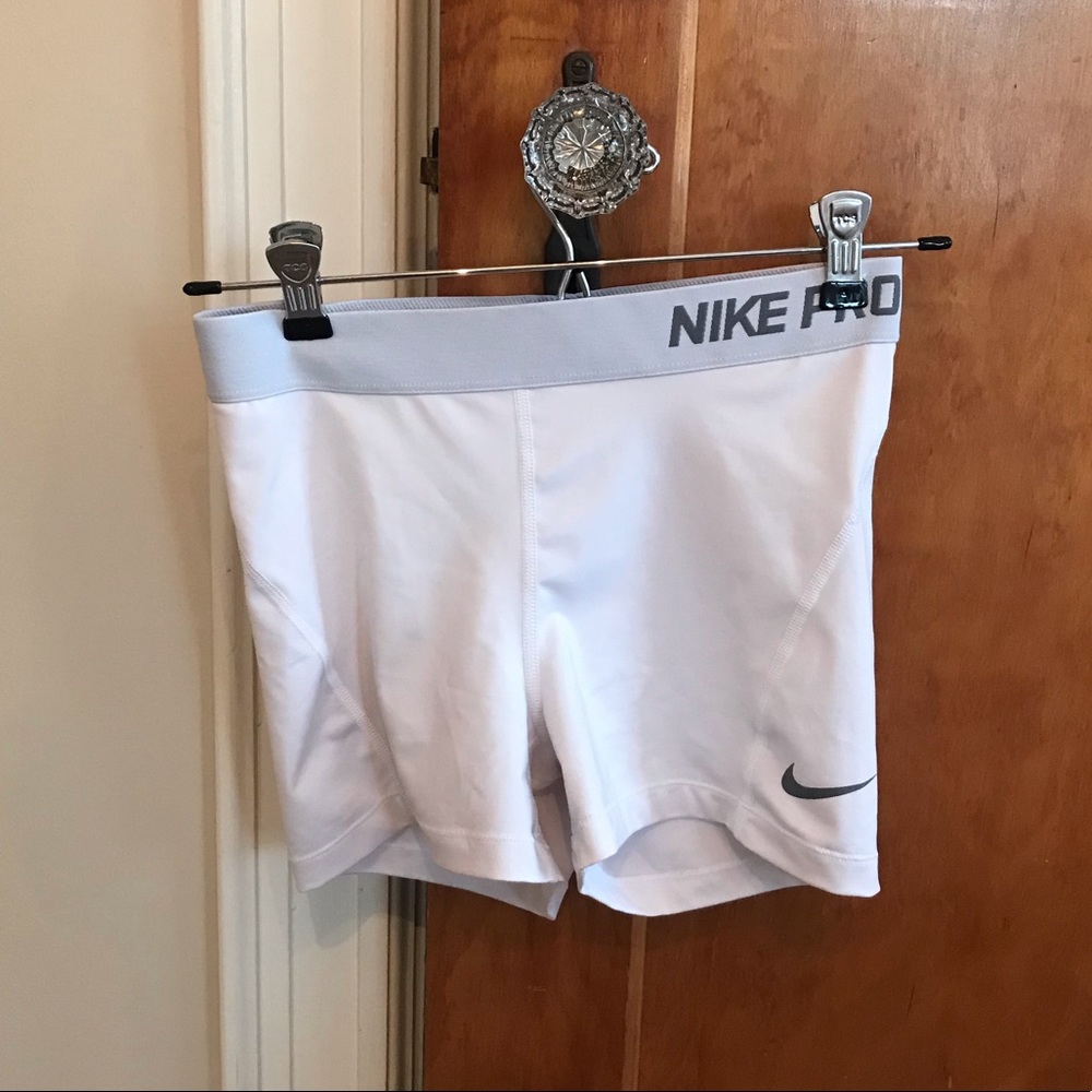 White Nike Pro Spandex